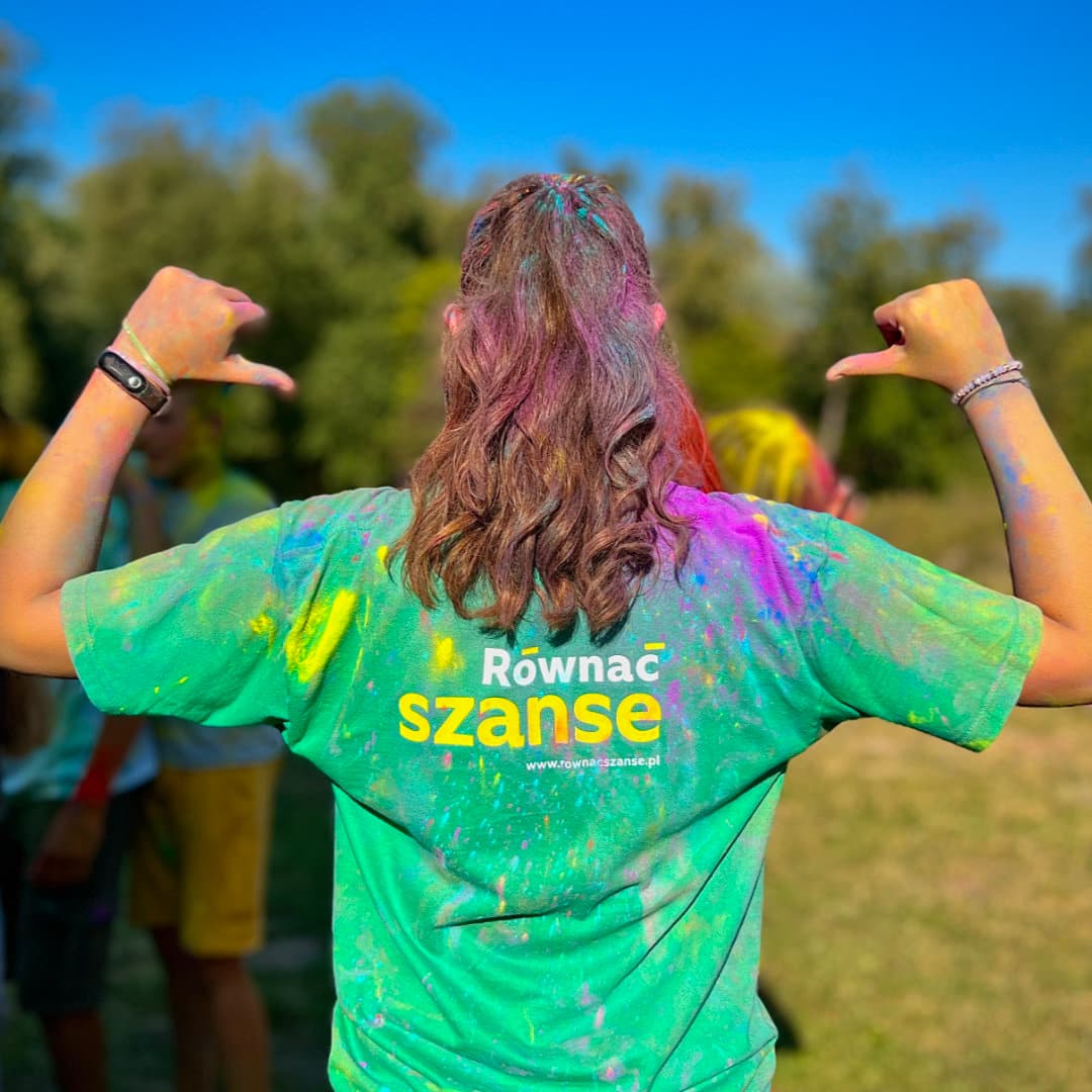 Community photo 3 - center